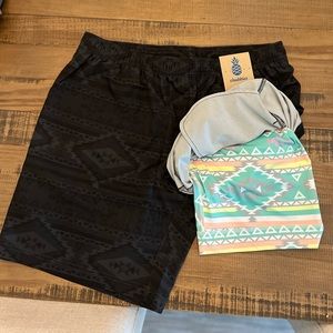 Chubbies Size Large Men's Compression Lined Performance Shorts 7" Inseam.